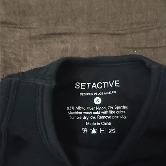 SET Active Ribbed Racer Back cropped Tank - Picture 2 of 3